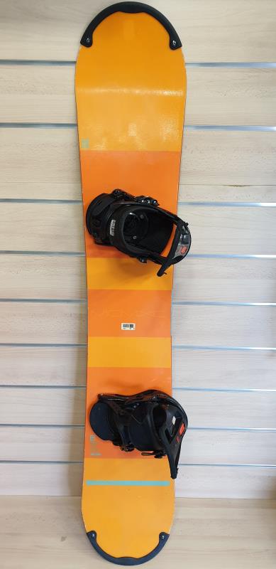 SNOWBOARD D'OCCASION NITRO TEAM SERIES ORANGE + FIXATION BURTON