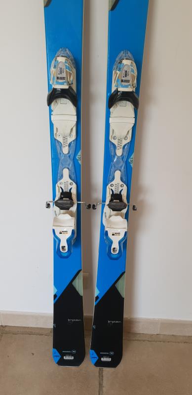 SKI D'OCCASION  ROSSIGNOL TEMPTATION 84  ANNÉE 2017