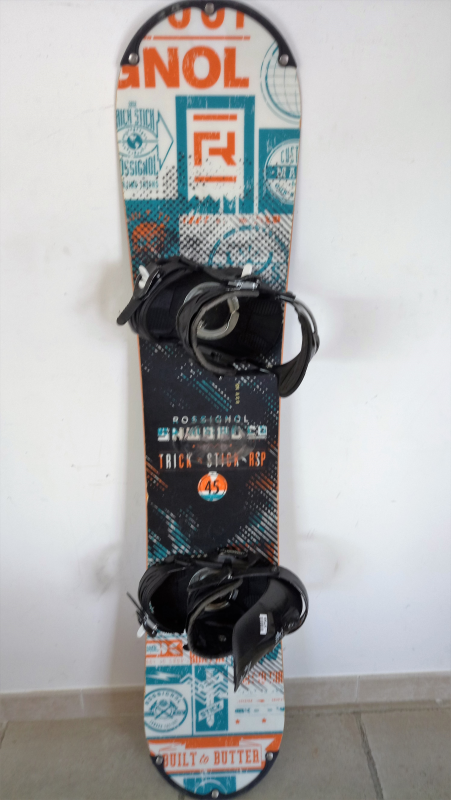 SNOWBOARD D'OCCASION ROSSIGNOL TRICKSTICK  + FIX