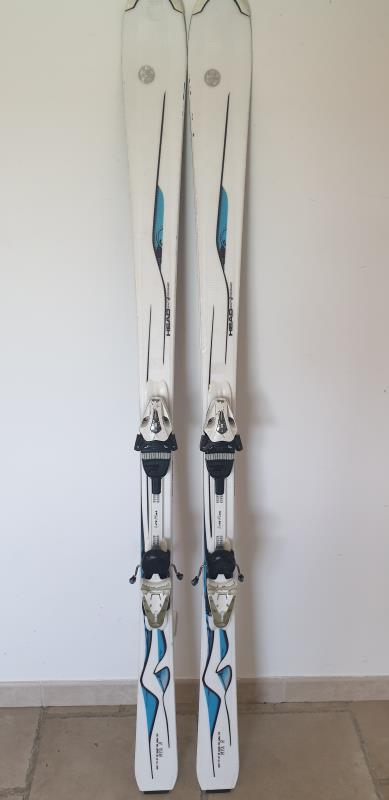 SKI D'OCCASION FEMME HEAD MYA R AVEC FIXATION
