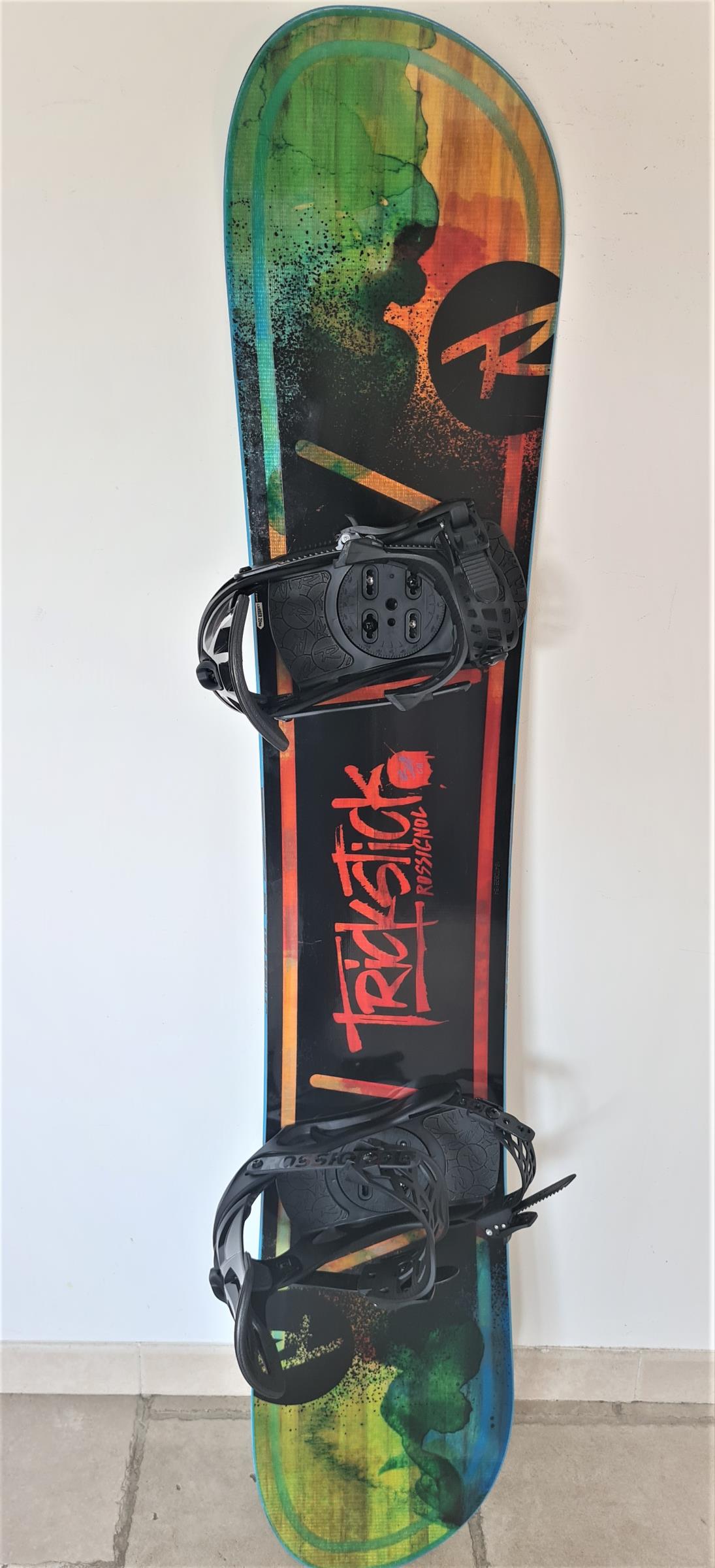 SNOWBOARD D'OCCASION ROSSIGNOL TRICKSTICK TEST 2021 + FIXATION ROSSIGNOL BATTLE NEUVE