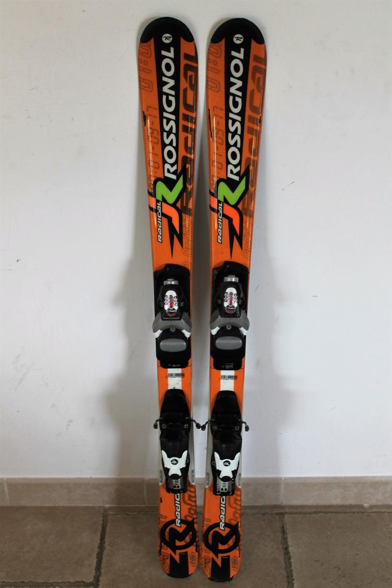 SKI D'OCCASION JUNIOR ROSSIGNOL RADICAL JR  ORANGE + FIXATION  COMP J