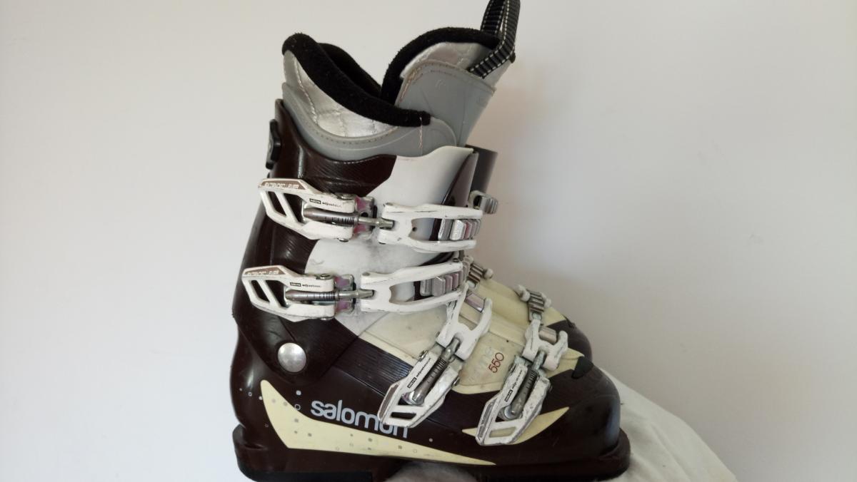 CHAUSSURE DE SKI D'OCCASION FEMME SALOMON DIVINE 550