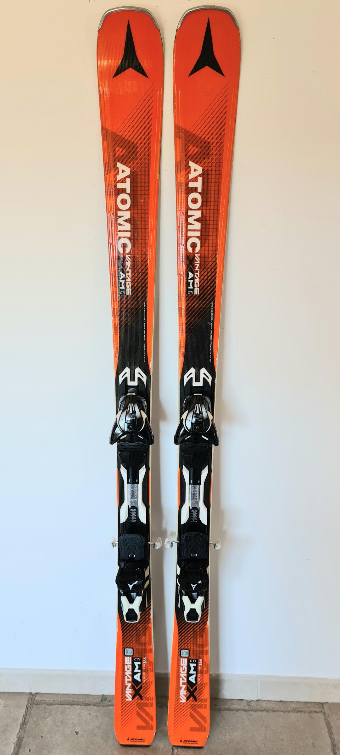 SKI D'OCCASION ATOMIC VANTAGE X 80 + FIXATION ANNÉE 2018