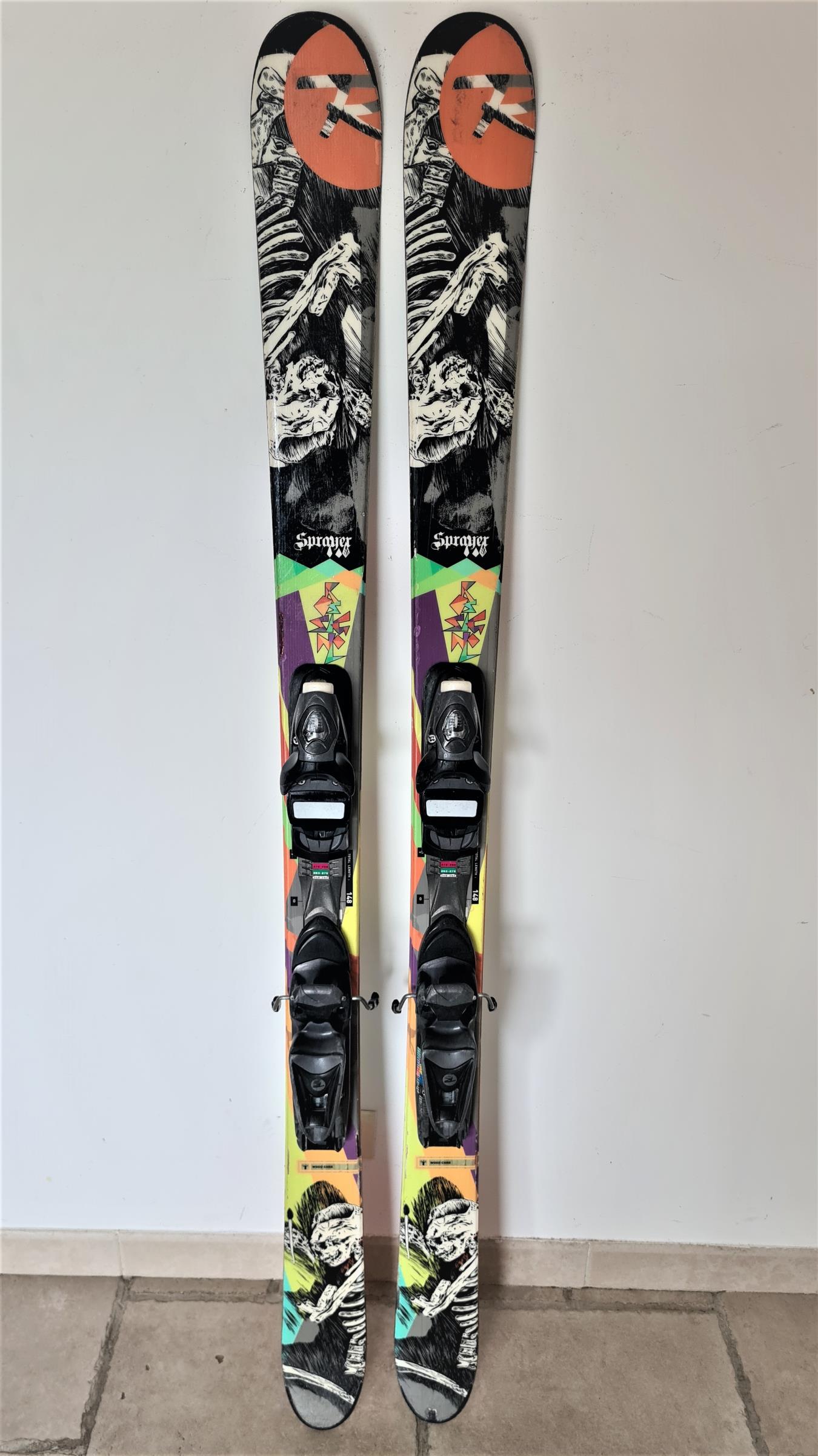 SKI D OCCASION FREESTYLE JUNIOR ROSSIGNOL SPRAYER SQUELETTE